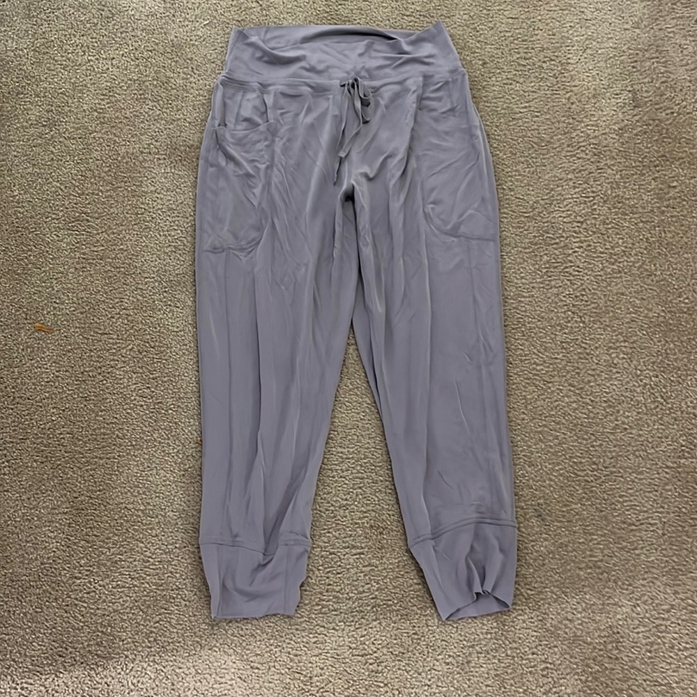 Fabletics lavender joggers